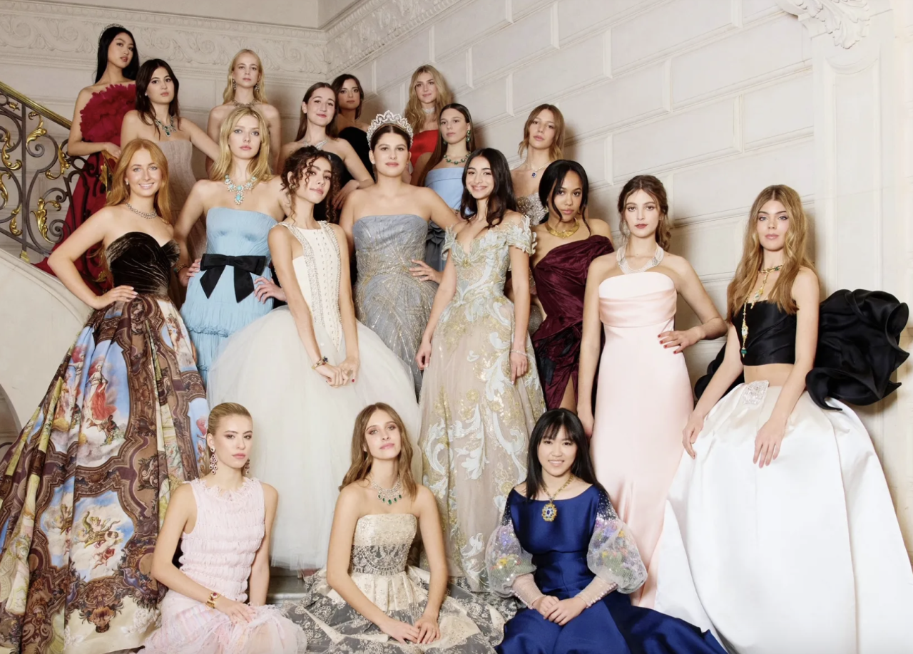Apple martin alessandro michele valentino le bal des debutantes