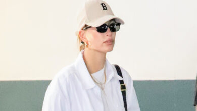 Hailey bieber arrives vogue hawtcelebs plaid