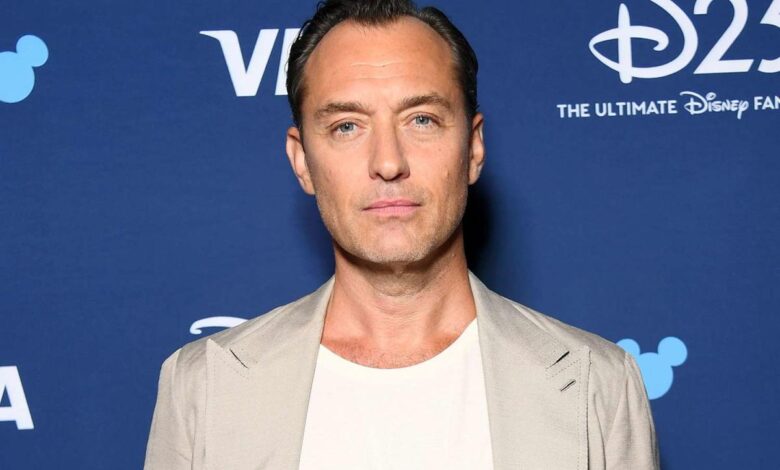 Hot for jude law in the holiday