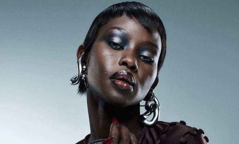 Mac x luar ana artistry bag
