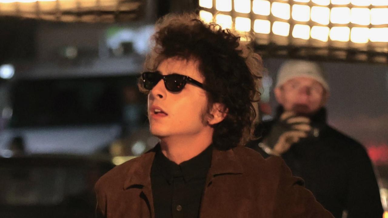 Timothee chalamet bob dylan biopic details