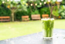 Green tea with milk