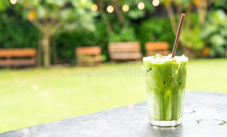Green tea with milk
