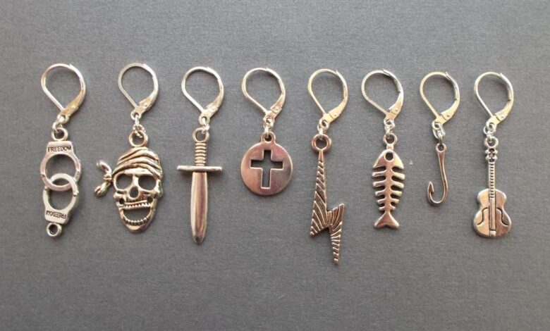 In defense of the dangly men earring