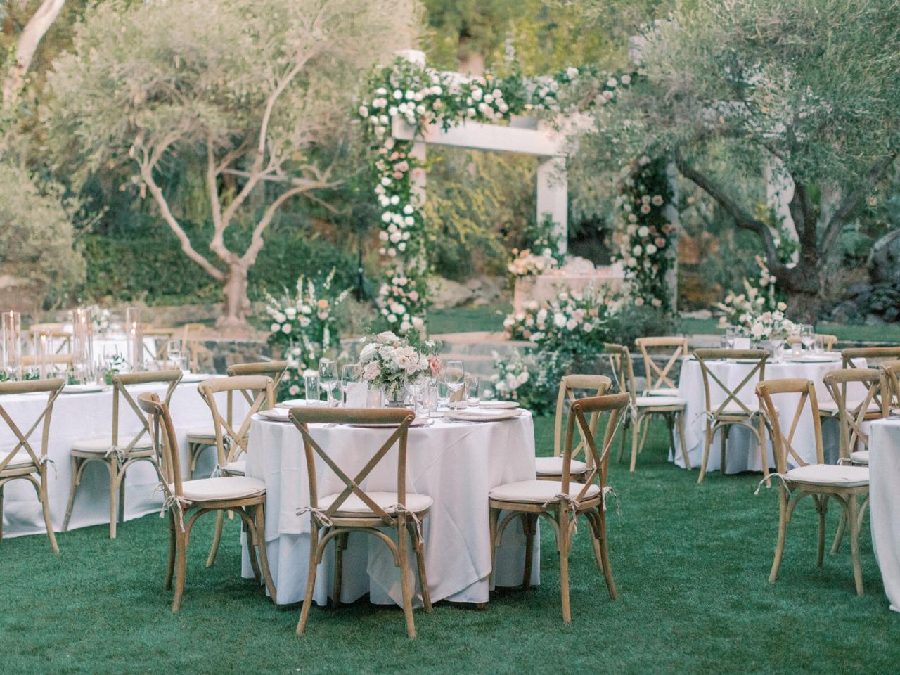 Florist created her own summer garden malibu wedding