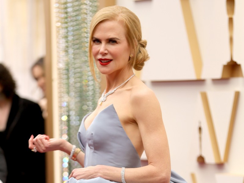 Kidman nicole baby bump tries make big her possible everybody look keith urban ngiseng gudu blog Nicole kidman babygirl florals bows