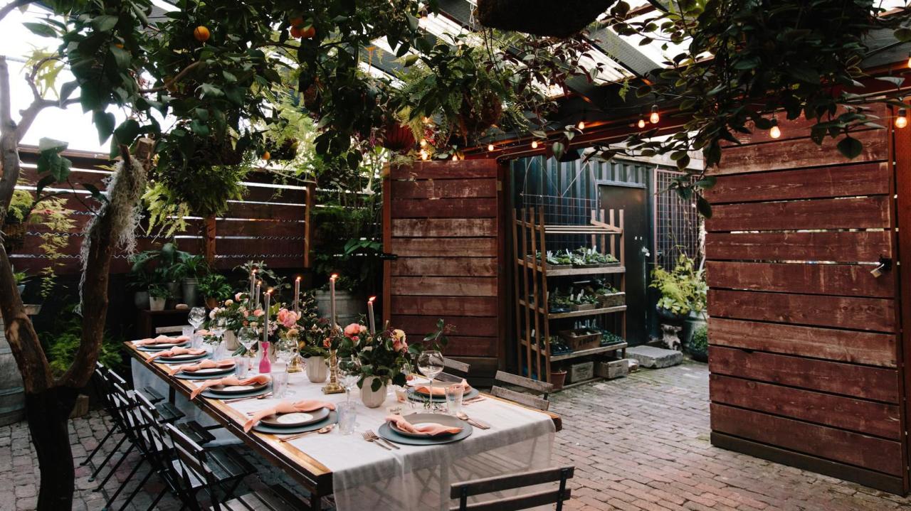 How to plan a bridal luncheon