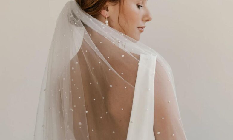 Colorful veils wedding bridal trend