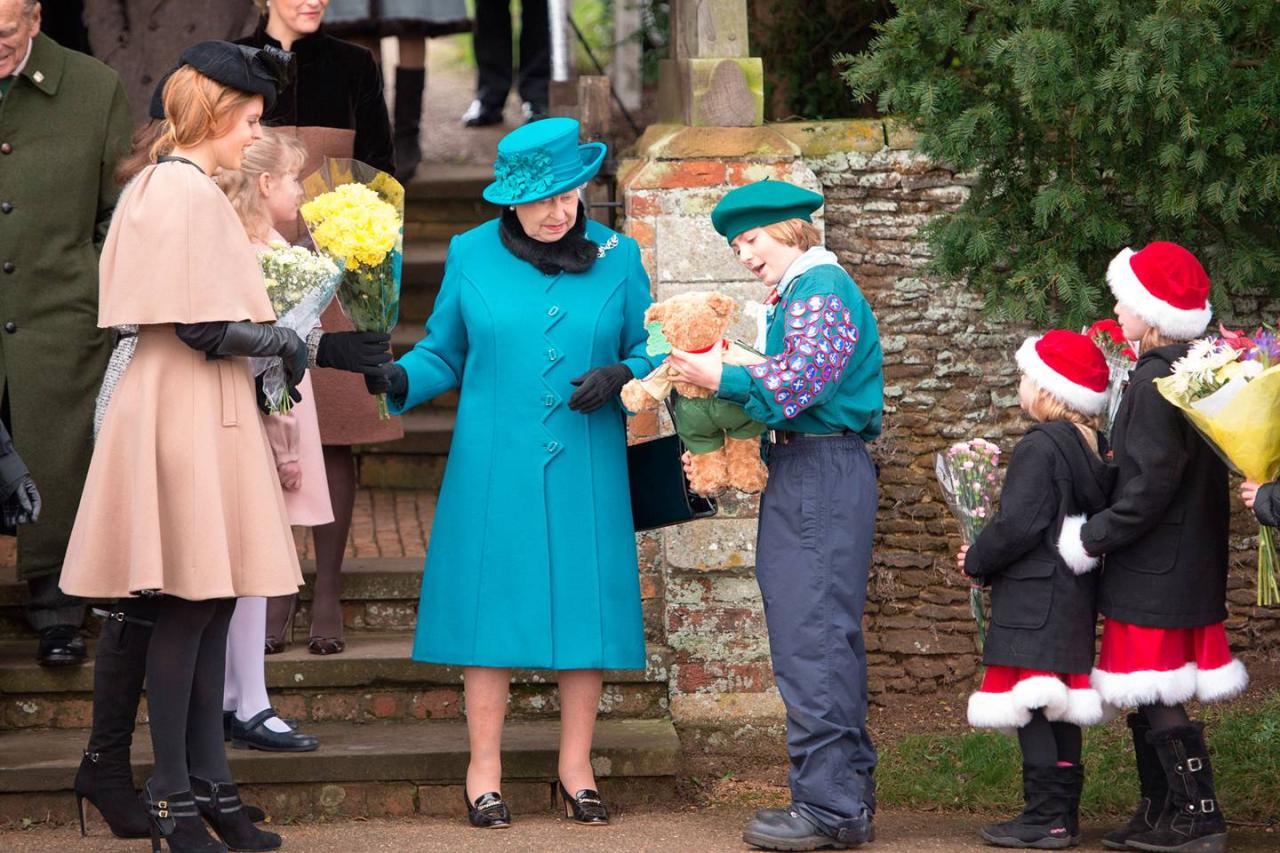 Royal family christmas traditions