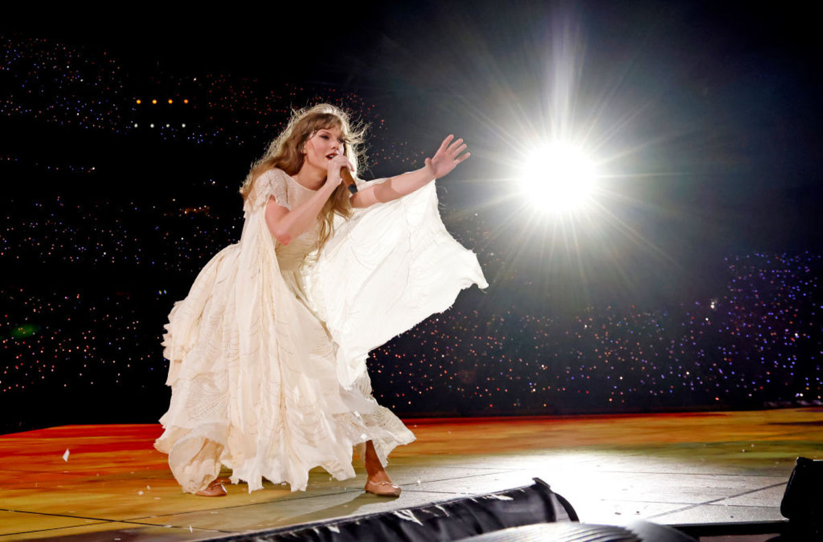 13 songs to help you understand taylor swift phenomenon