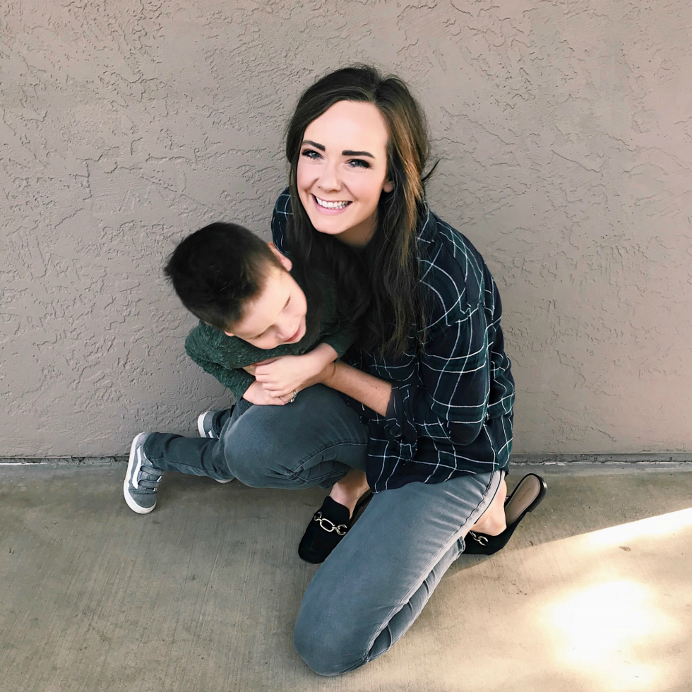 Katie holmes finds an idyllic transitional outfit for fall