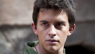 Jonathan bailey bridgerton wicked richard ii west end