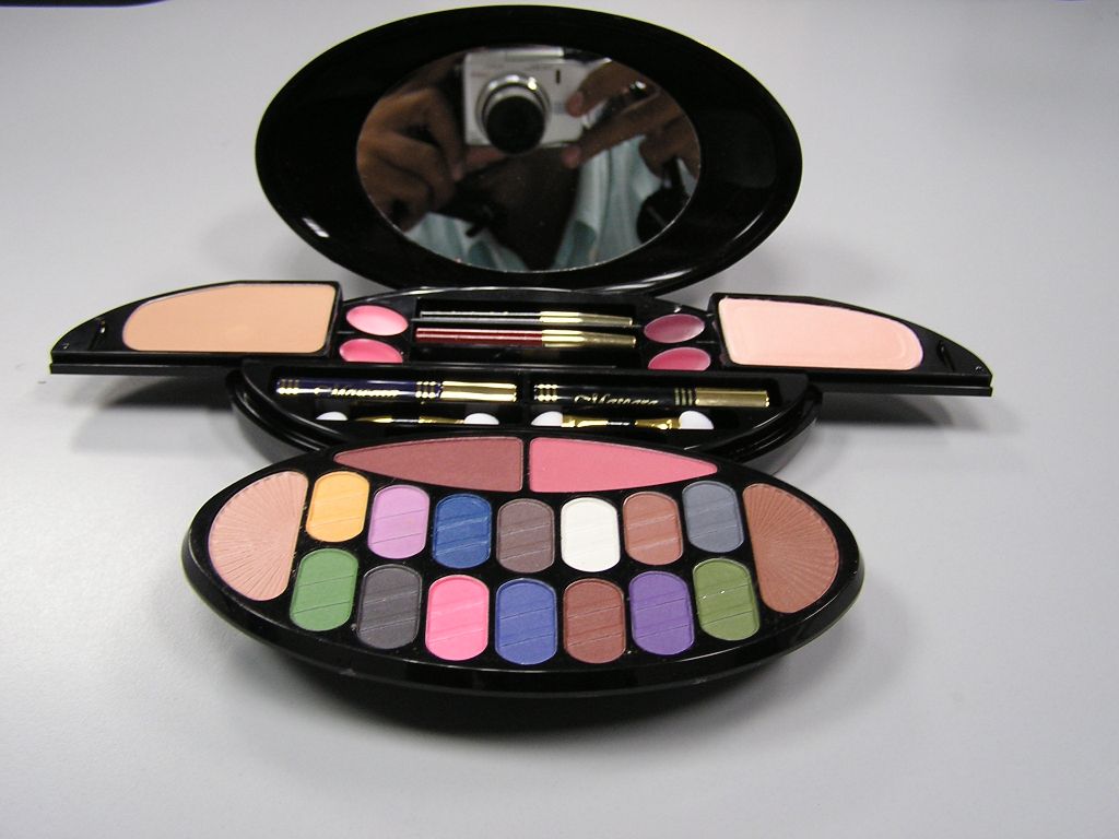 Makeup nye freeimages tester Makeup kit under 300