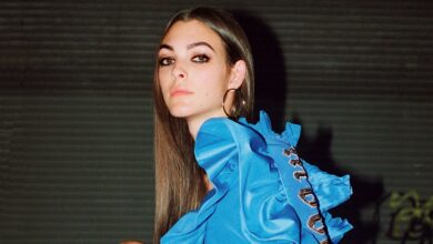 Happy halloween what would you dress as for a vogue halloween party